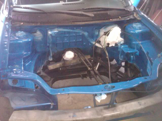 Illustration for article titled That time I painted my engine bay... (shiny engine pic reward for clicking)